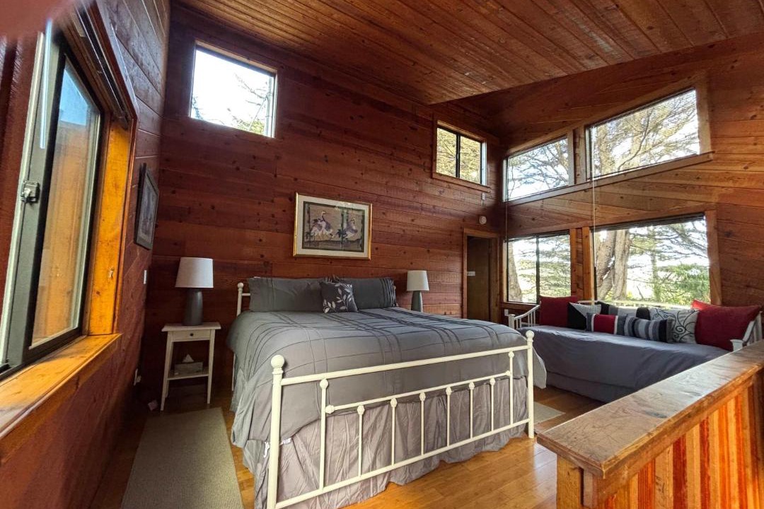 Photo of Bedroom in Occidental