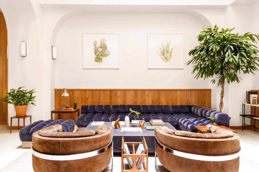 Photo of Livingroom in Tenderloin