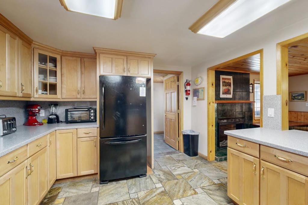 Photo of Kitchen in Black Bart