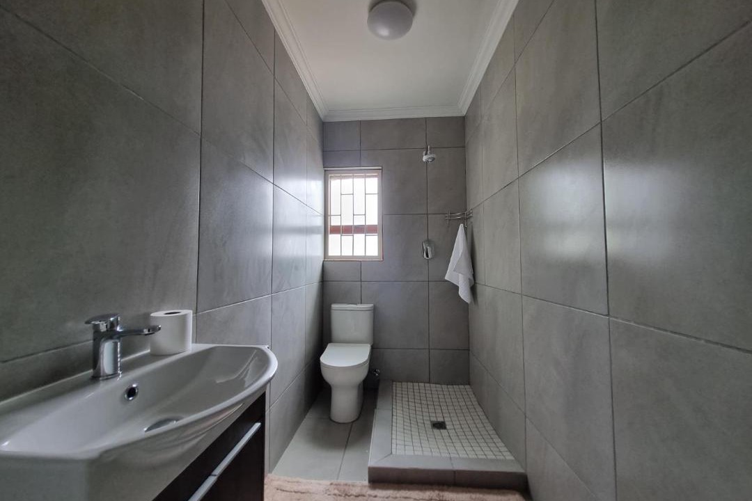 Photo of Bathroom in Greater Johannesburg Metropolitan Area