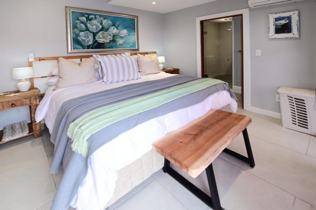 Photo of Bedroom in Myoli Beach