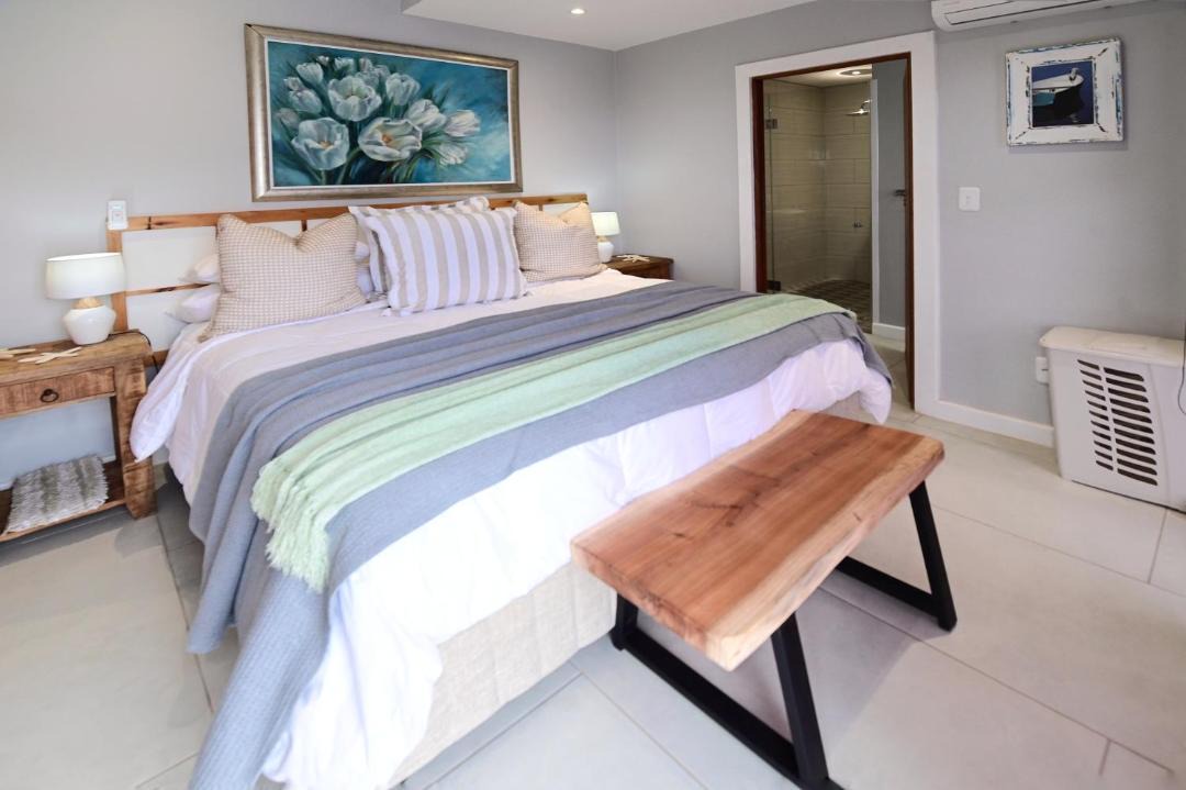 Photo of Bedroom in Myoli Beach