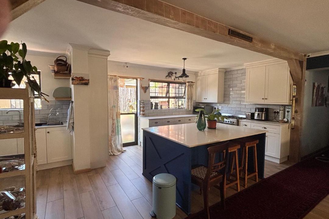 Photo of Kitchen in Melkbosstrand