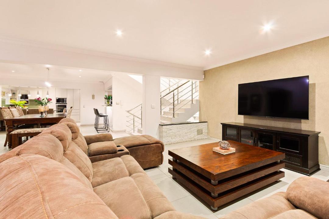 Photo of Livingroom in Calypso Beach