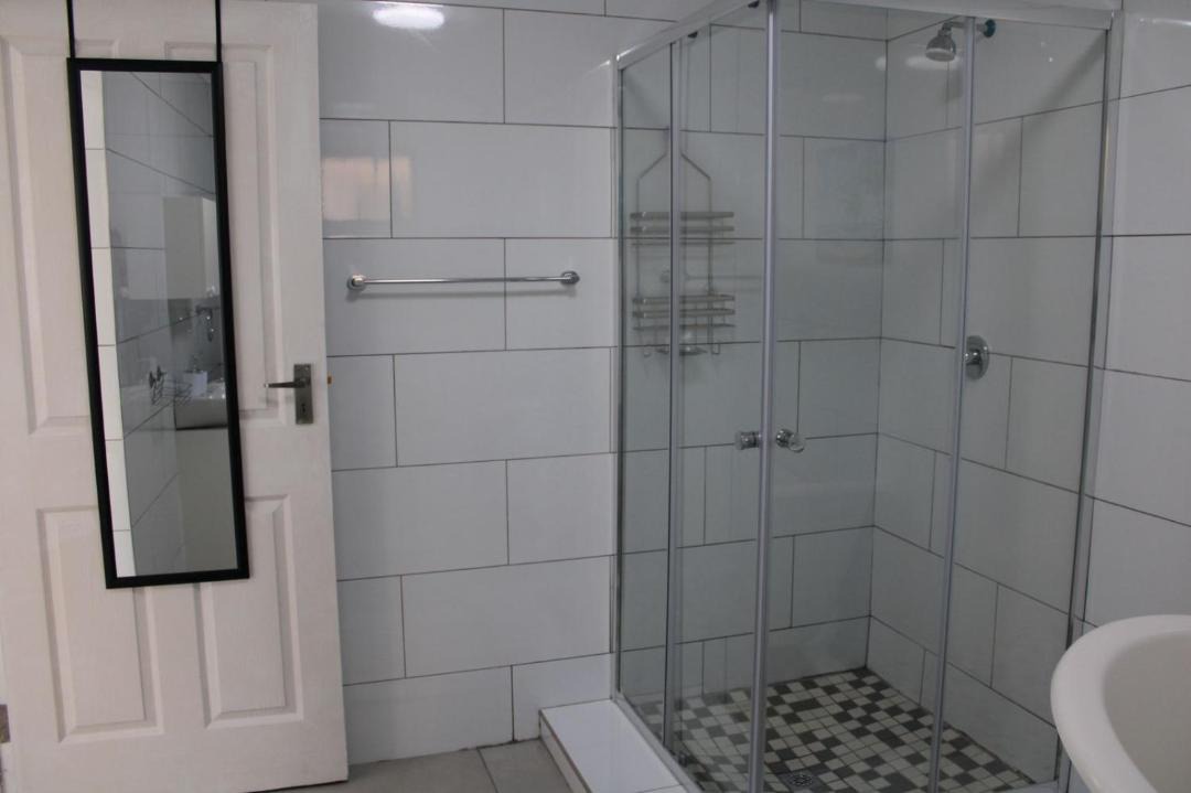 Photo of Bathroom in Hunter's Home