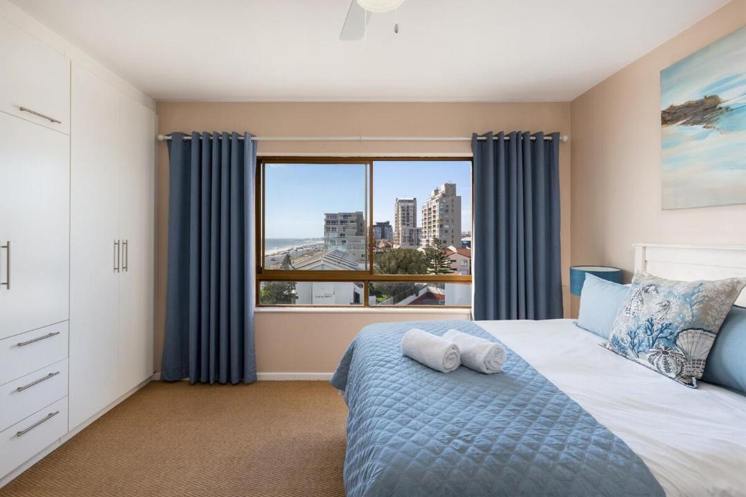Photo of Bedroom in Bloubergstrand