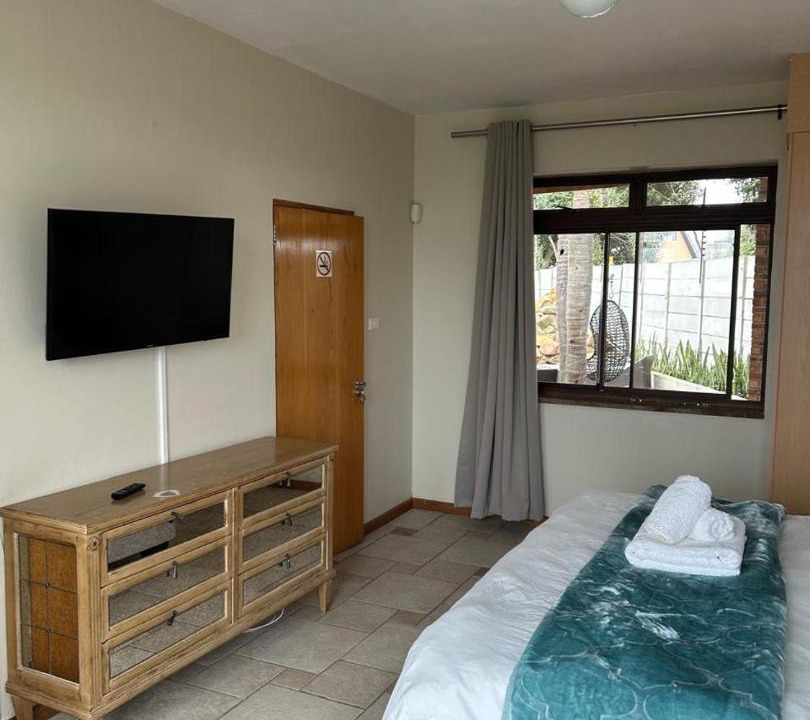 Photo of Bedroom in Sunset Beach