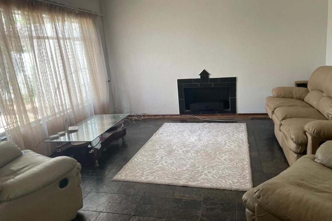 Photo of Livingroom in Emfuleni