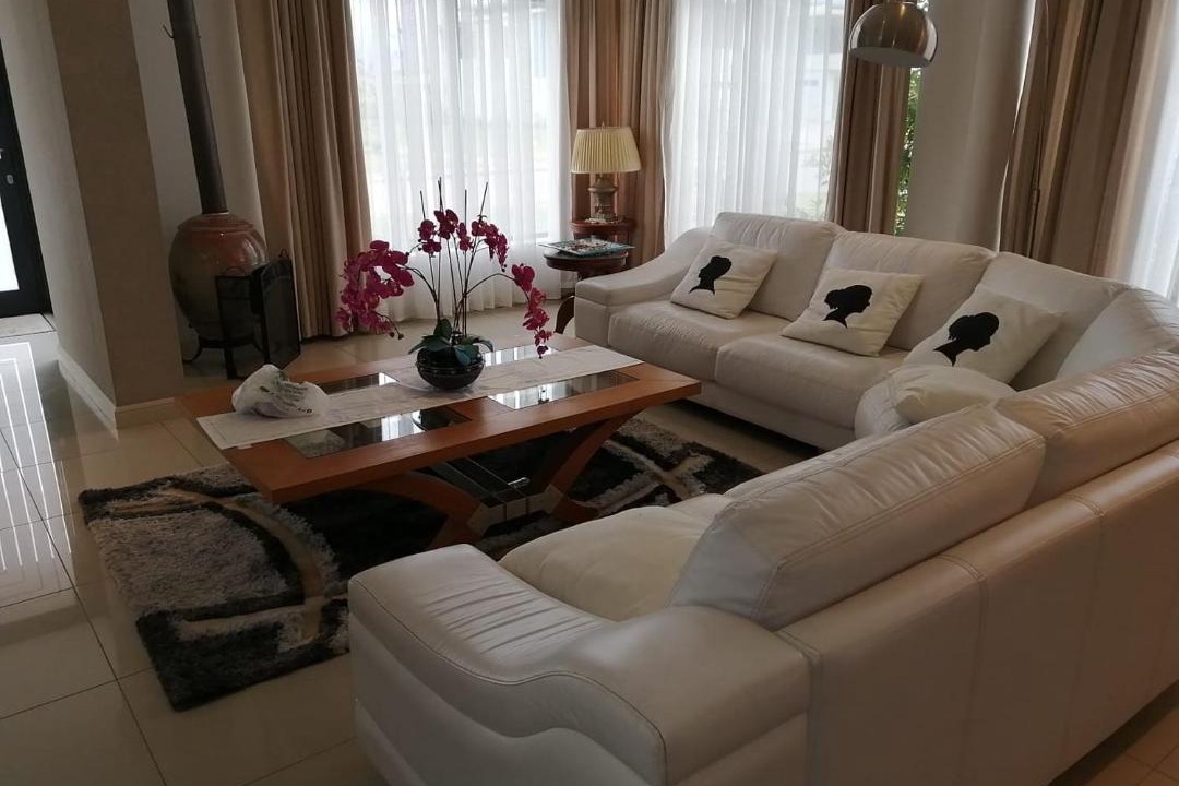 Photo of Livingroom in George