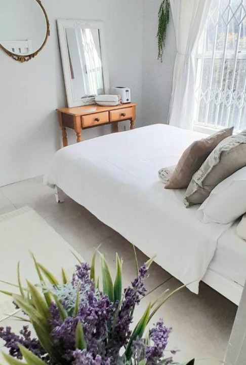 Photo of Bedroom in Muizenberg
