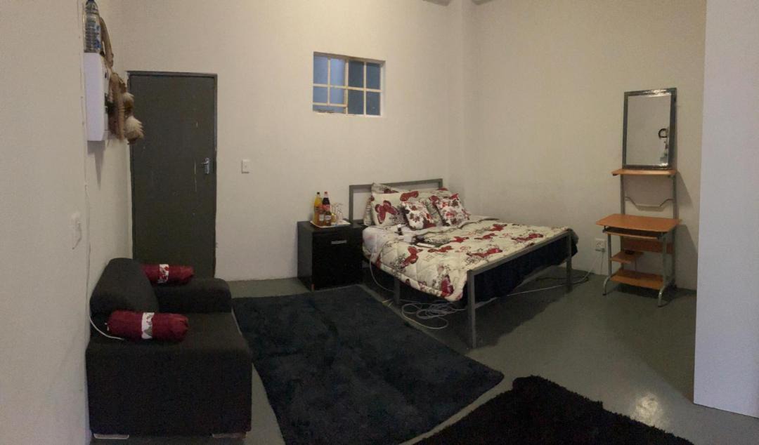 Photo of Bedroom in Downtown Johannesburg