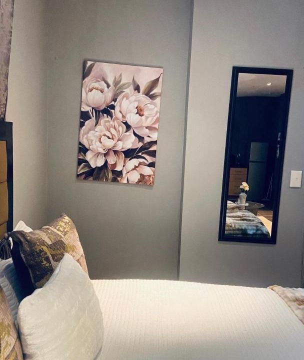 Photo of Bedroom in Downtown Johannesburg