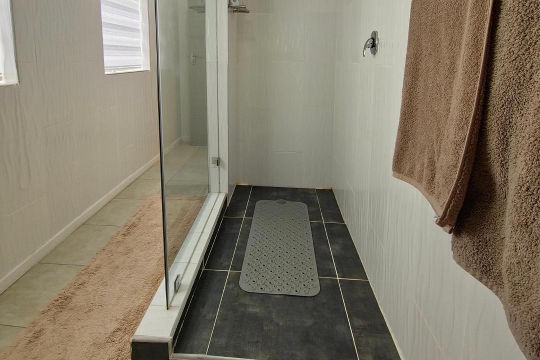 Photo of Bathroom in Gordons Bay Central