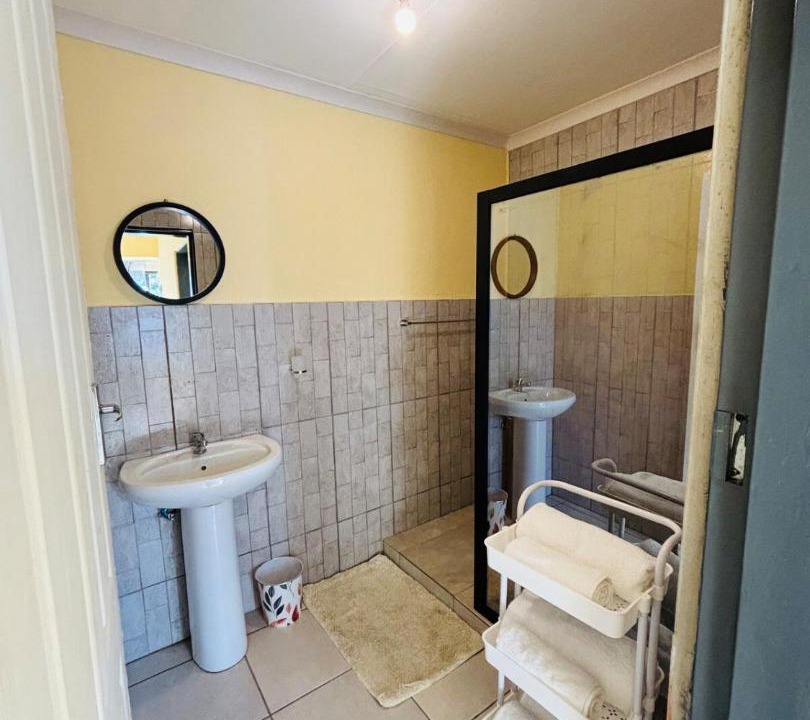 Photo of Bathroom in Hectorspruit