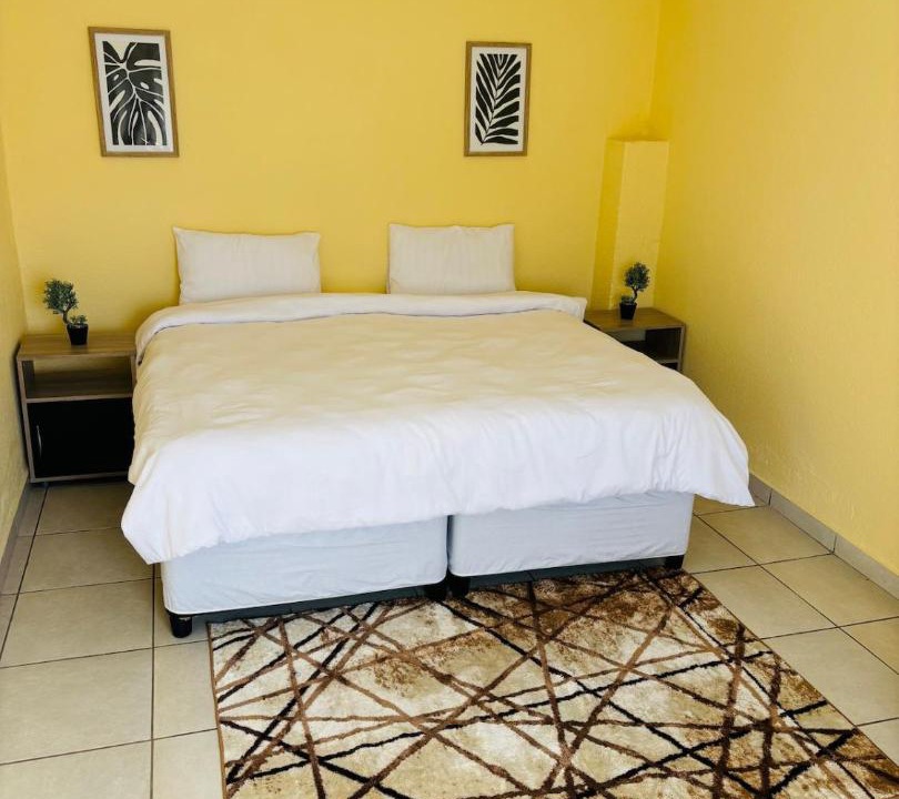 Photo of Bedroom in Hectorspruit