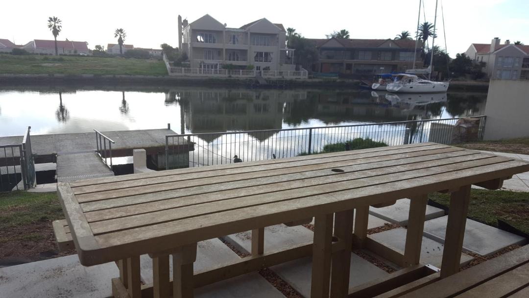Photo of Others in Port Owen