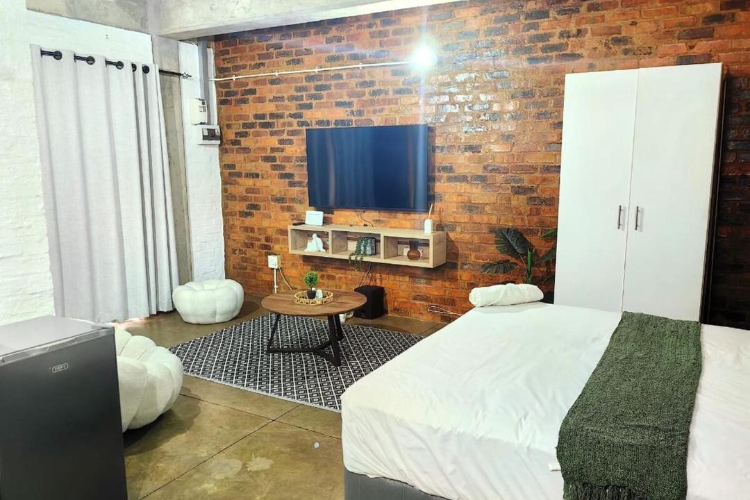 Photo of Bedroom in Downtown Johannesburg