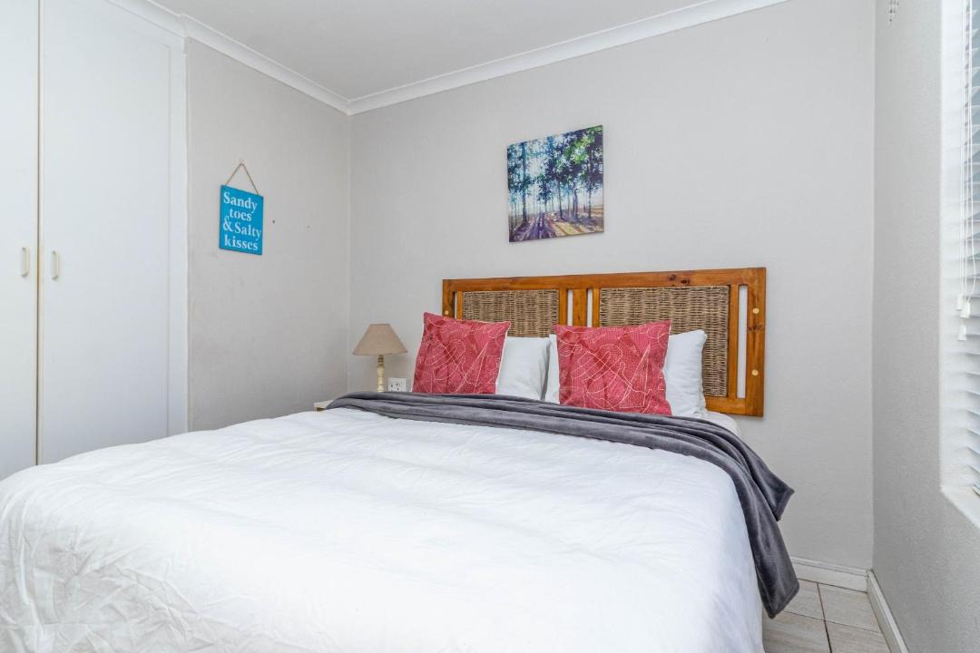 Photo of Bedroom in Hermanus