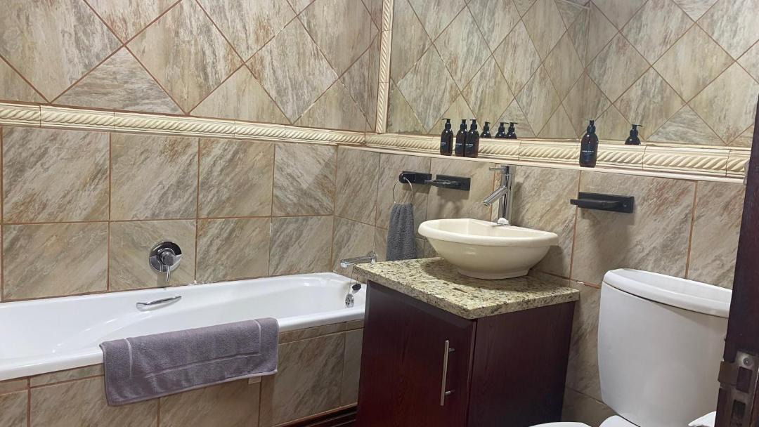 Photo of Bathroom in Port Beaufort