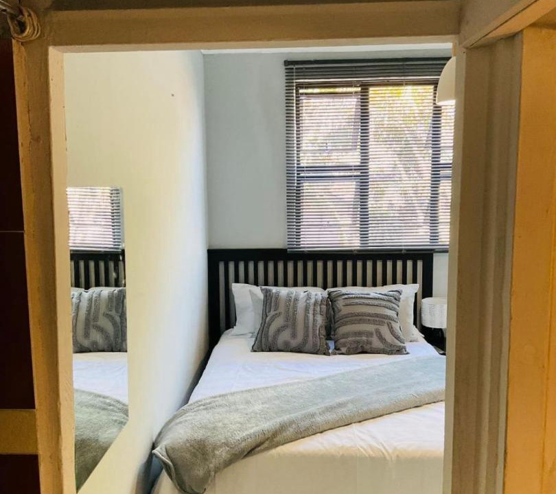 Photo of Bedroom in Berea