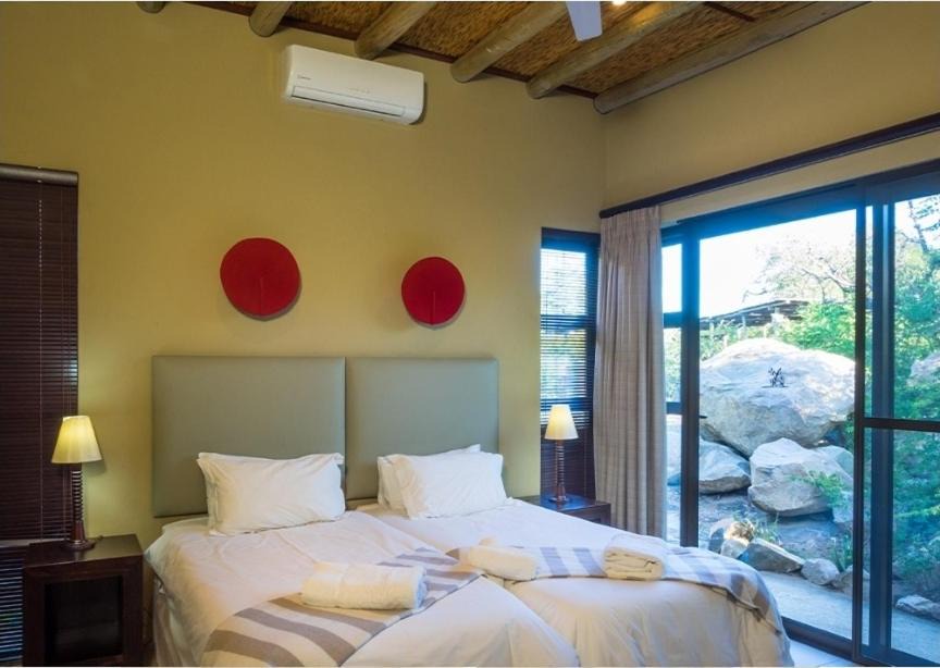 Photo of Bedroom in Hectorspruit