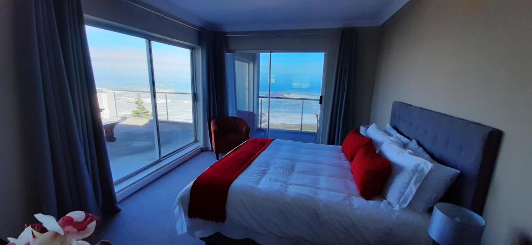 Photo of Others in Yzerfontein