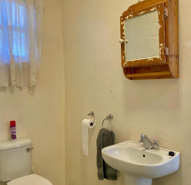 Photo of Bathroom in Somerset East
