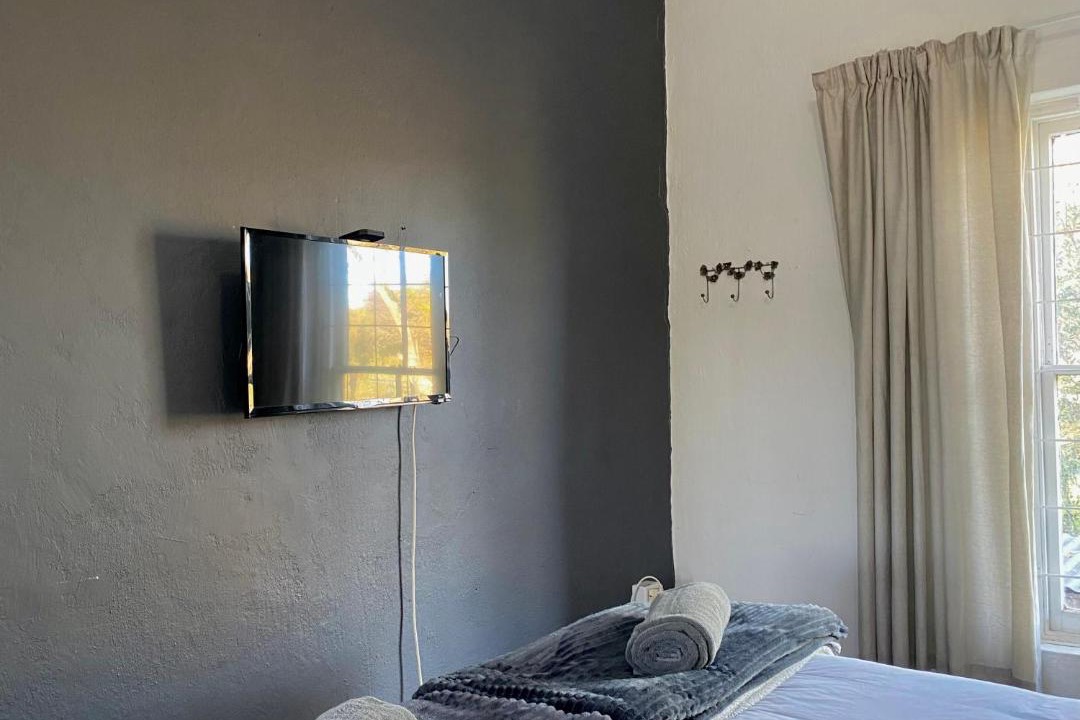 Photo of Bedroom in Somerset East