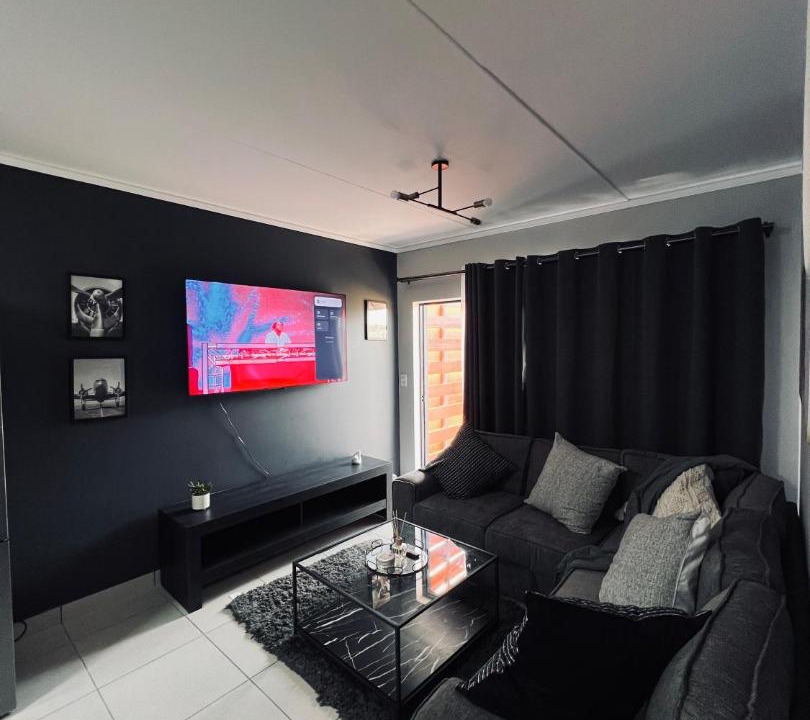Photo of Livingroom in Nelspruit