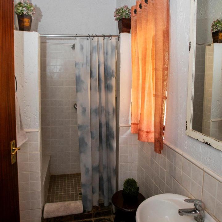Photo of Bathroom in Broederstroom