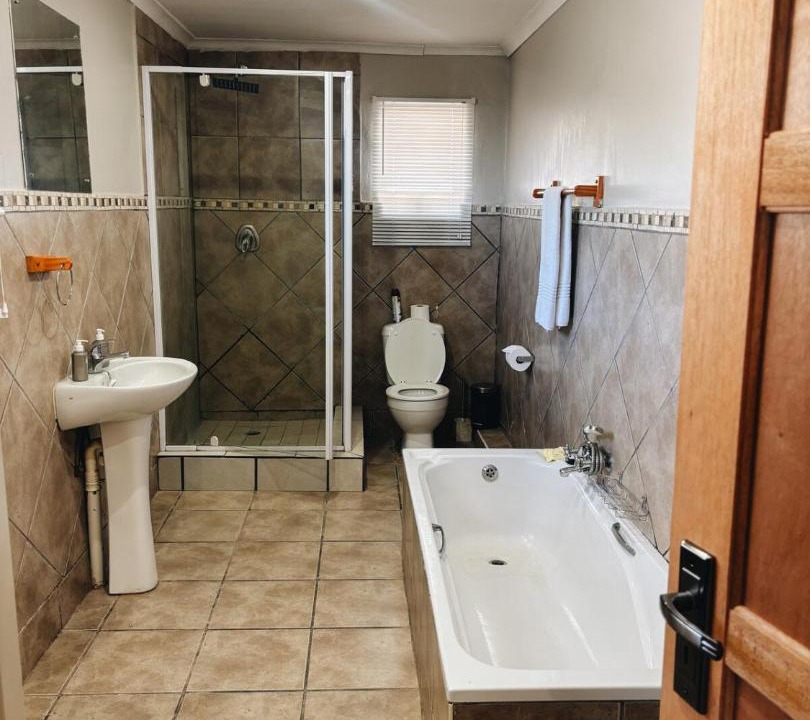 Photo of Bathroom in Clocolan