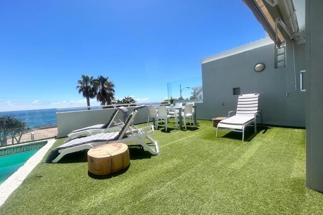 Photo of Patio Balcony in Bantry Bay