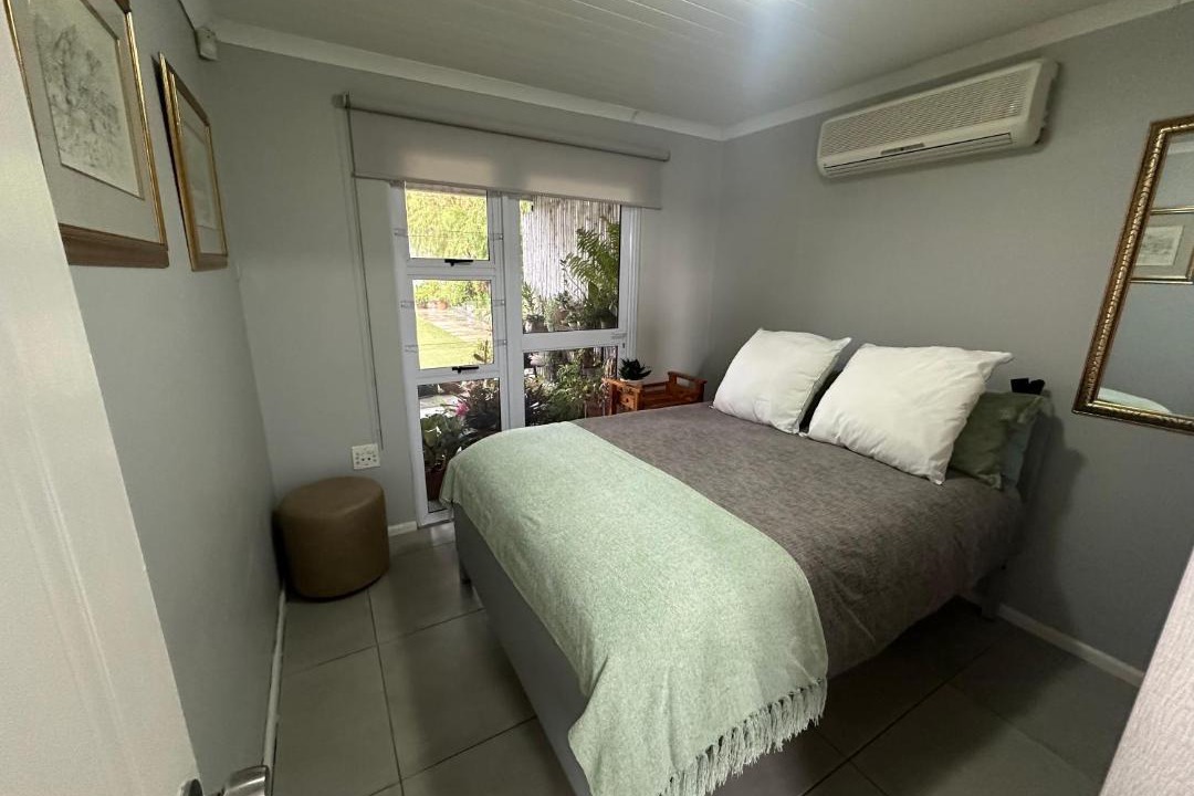 Photo of Bedroom in Durbanville