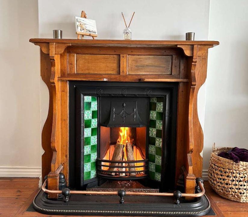 Photo of Livingroom in Redhill