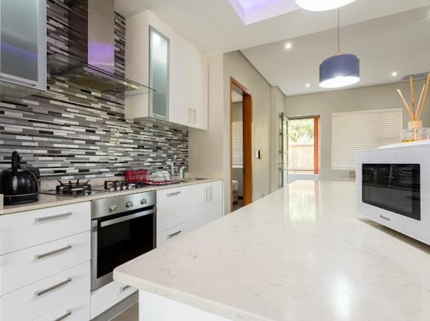 Photo of Kitchen in Shaka's Rock