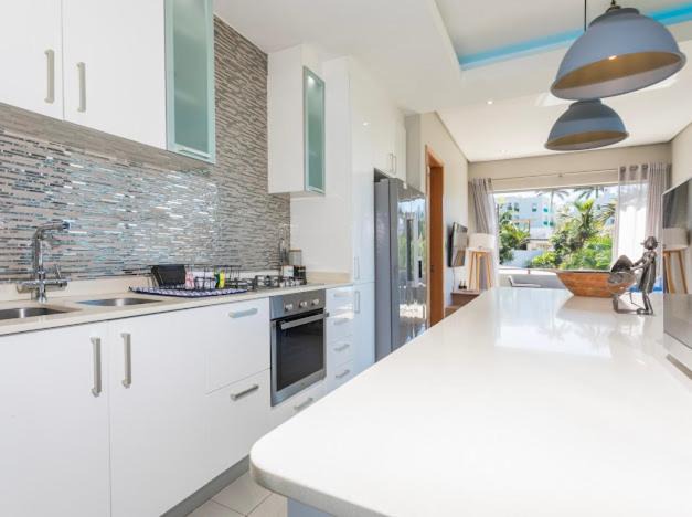 Photo of Kitchen in Shaka's Rock