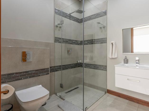 Photo of Bathroom in Shaka's Rock