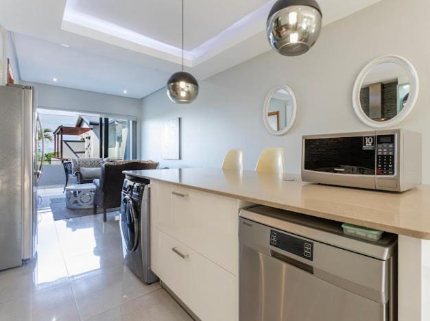 Photo of Kitchen in Shaka's Rock