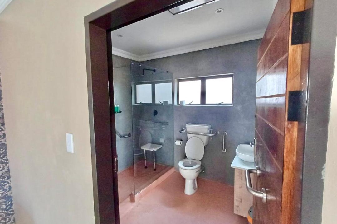 Photo of Bathroom in Makhuduthamaga