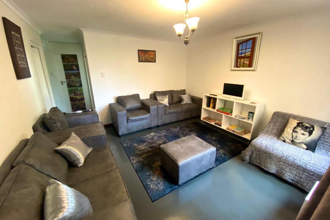 Photo of Livingroom in Muizenberg