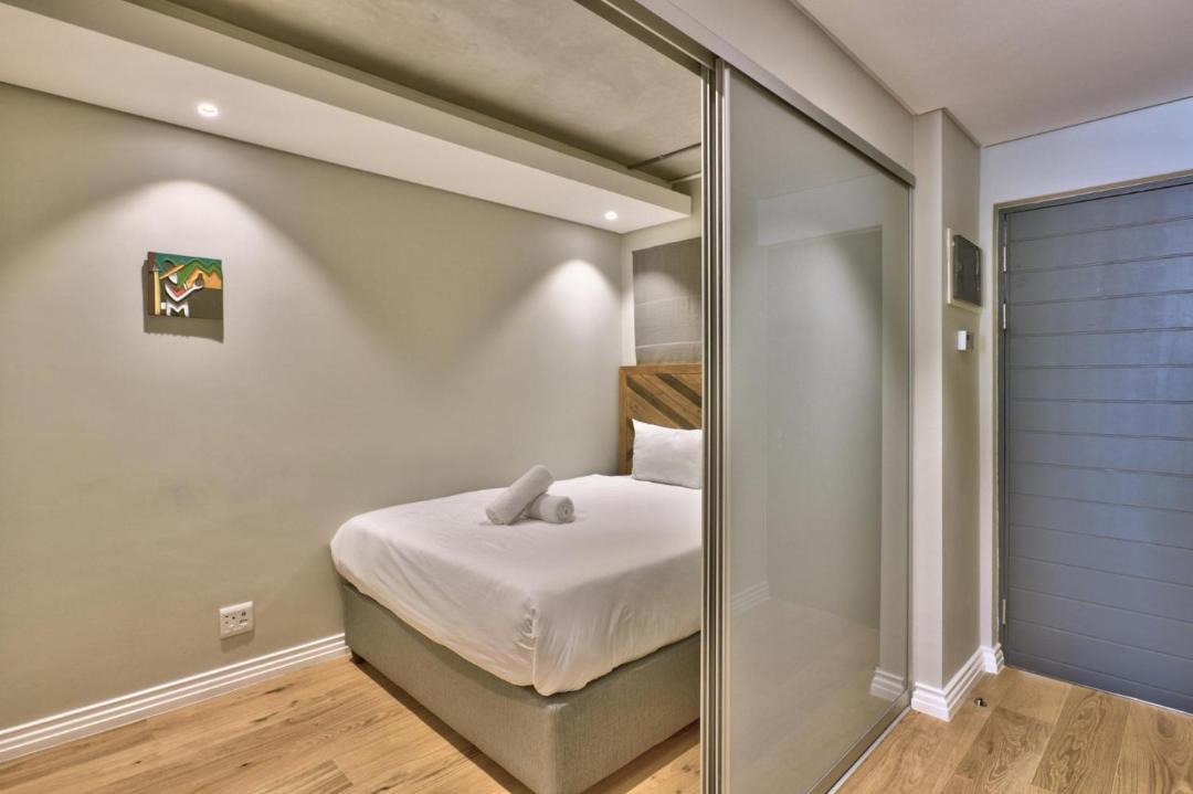 Photo of Bedroom in Cape Town City Centre