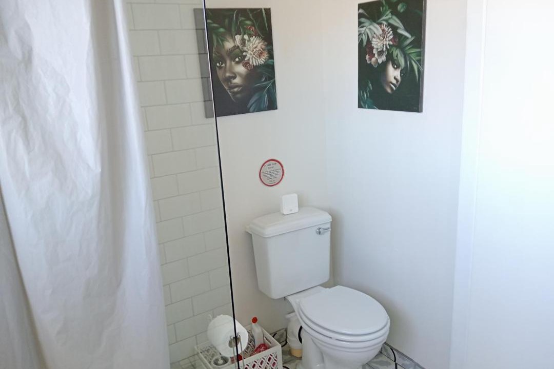 Photo of Bathroom in Strand