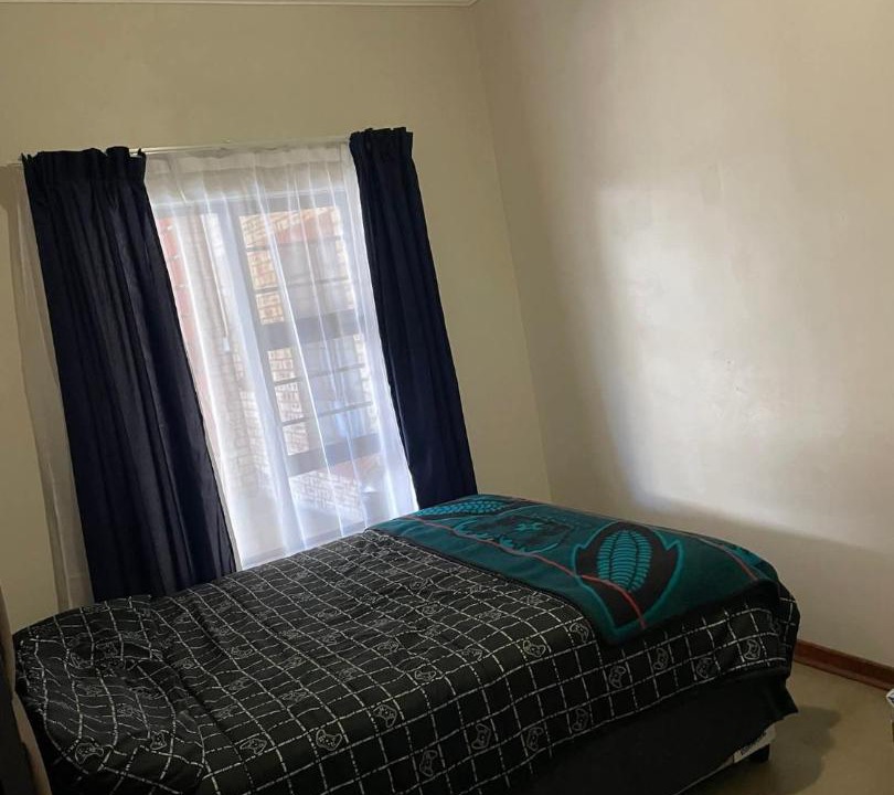Photo of Bedroom in Bloemfontein