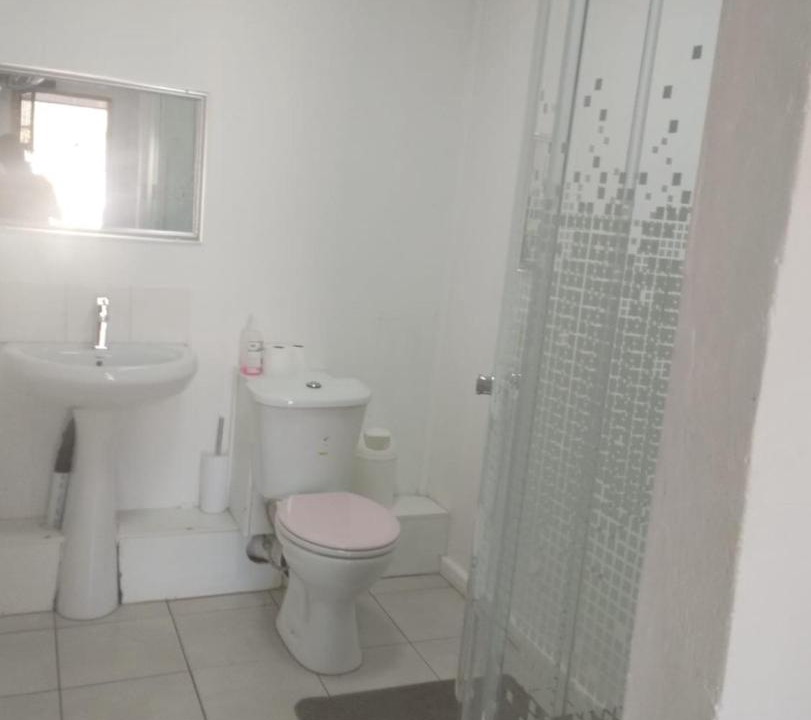 Photo of Bathroom in Rooihuiskraal