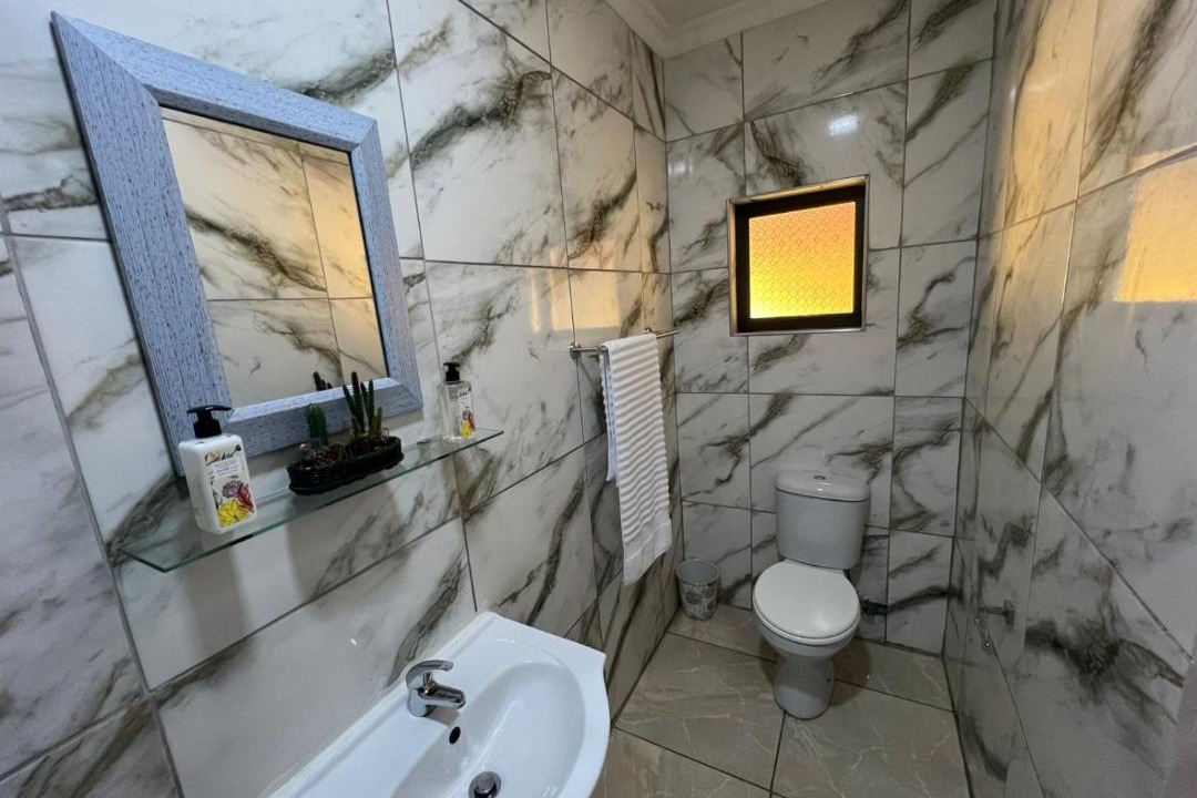 Photo of Bathroom in Eikenbosch