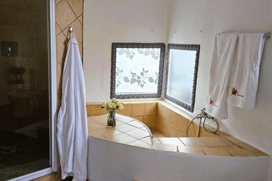Photo of Bathroom in Magaliesberg