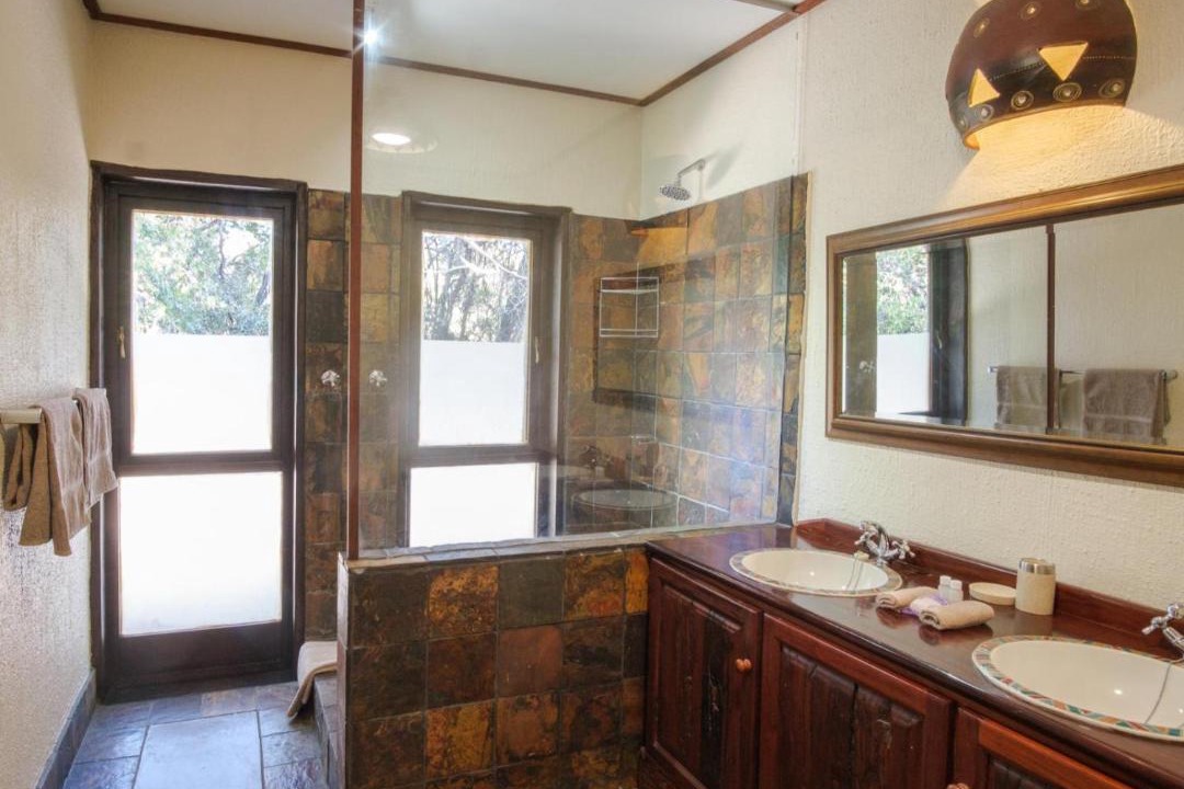 Photo of Bathroom in Phalaborwa