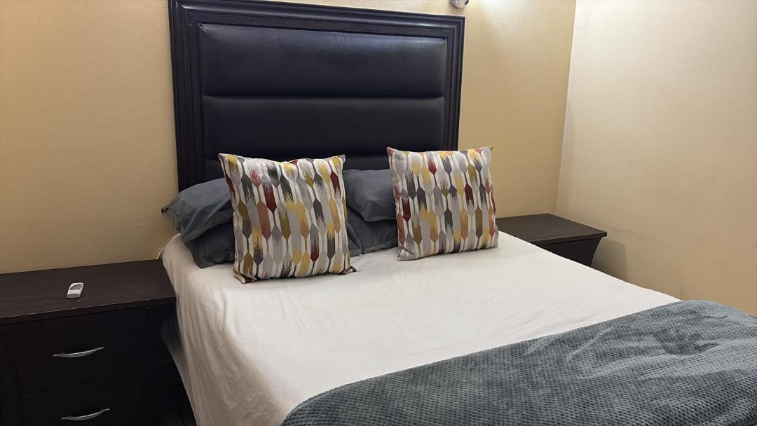 Photo of Bedroom in Schoemansville