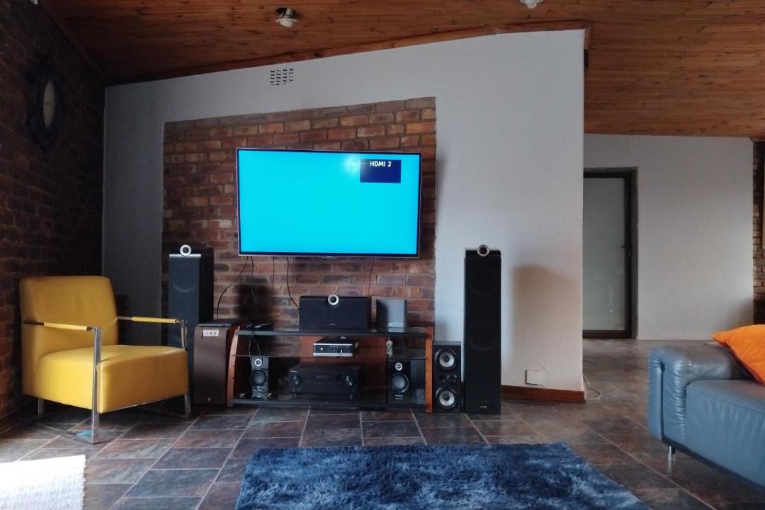 Photo of Livingroom in Alberton
