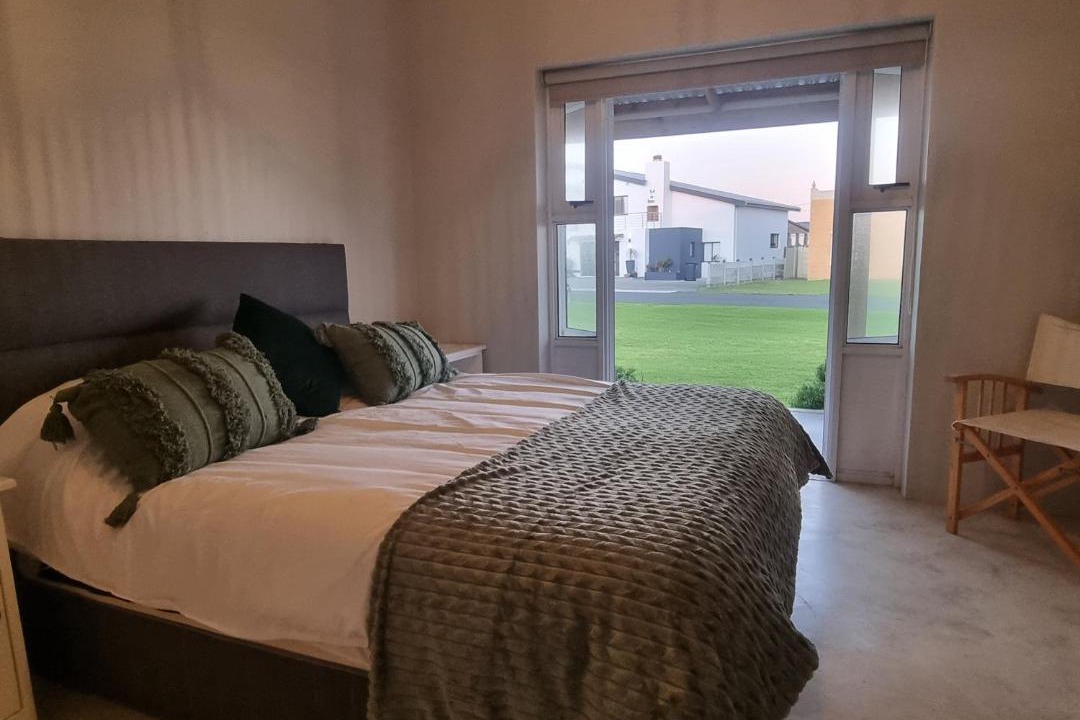 Photo of Bedroom in Struisbaai